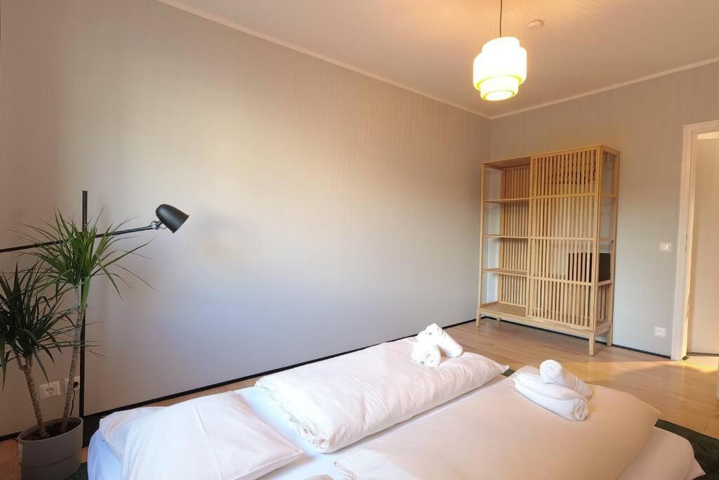 Bu Designer-Apartment Next To Metro U1 Vienna Exterior photo